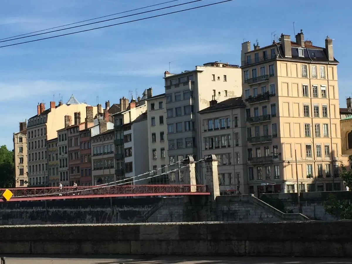 Lyon Cosy Stay Apartman